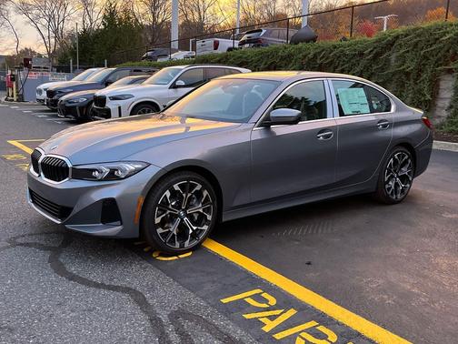 2026 BMW 330 i xDrive