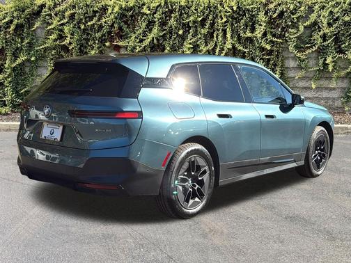 Blue Ridge Mountain Metallic 2024 BMW iX xDrive50
