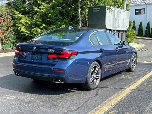 2022 BMW 530 i xDrive