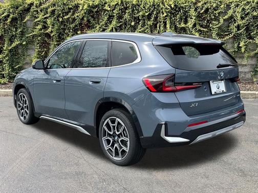 Storm Bay Metallic 2026 BMW X1 xDrive28i