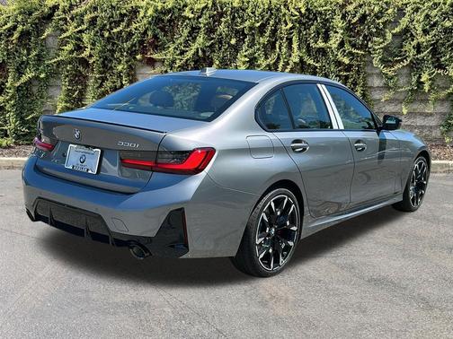 Skyscraper Grey Metallic 2026 BMW 330 xDrive NA