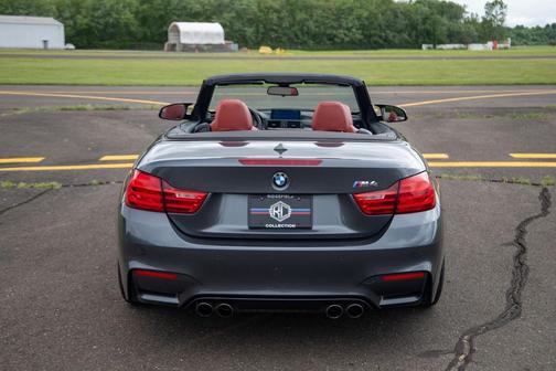 Mineral Gray Metallic 2015 BMW M4 Base