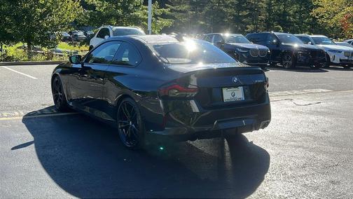 2022 BMW 230 i
