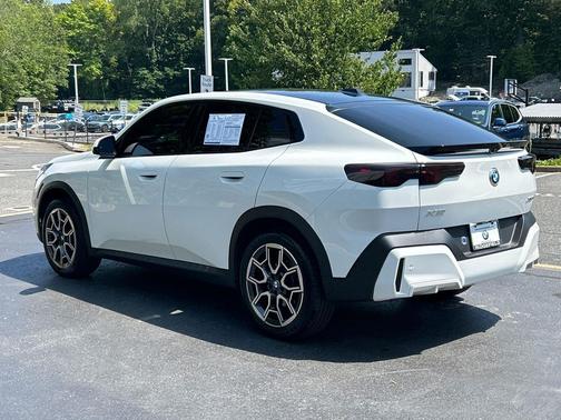 2024 BMW X2 xDrive28i