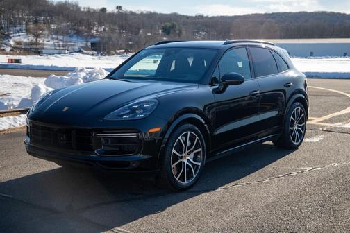 2023 Porsche Cayenne Turbo