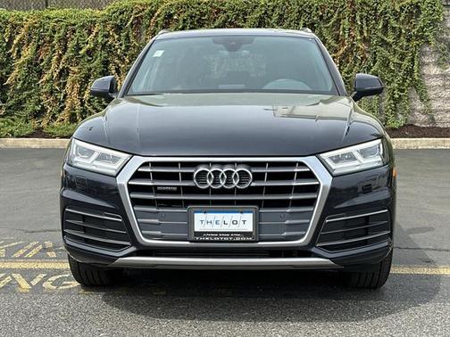 2018 Audi Q5 2.0T Premium Plus