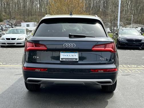 2018 Audi Q5 2.0T Premium Plus