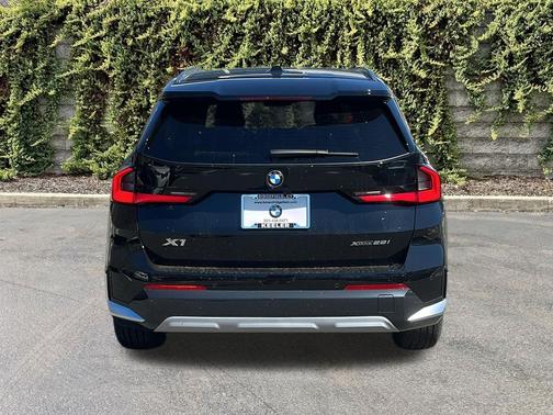 Jet Black 2026 BMW X1 xDrive28i