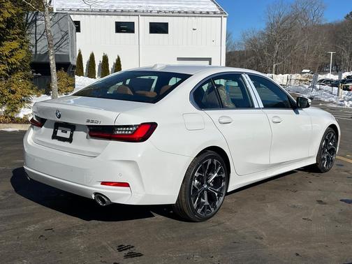 2026 BMW 330 xDrive NA