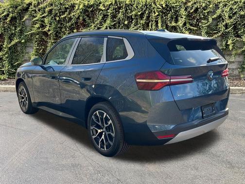 Arctic Race Blue Metallic 2026 BMW X3 30 xDrive