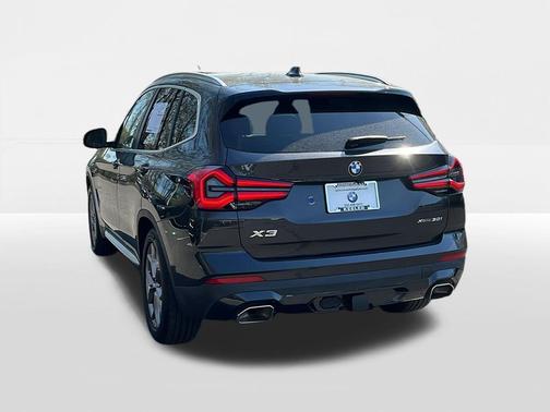 Dark Graphite Metallic 2023 BMW X3 xDrive30i
