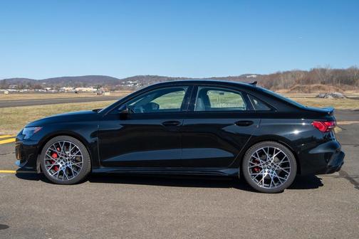 Mythos Black Metallic 2025 Audi RS 3 TFSI quattro S tronic