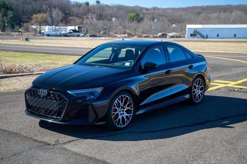 Mythos Black Metallic 2025 Audi RS 3 TFSI quattro S tronic