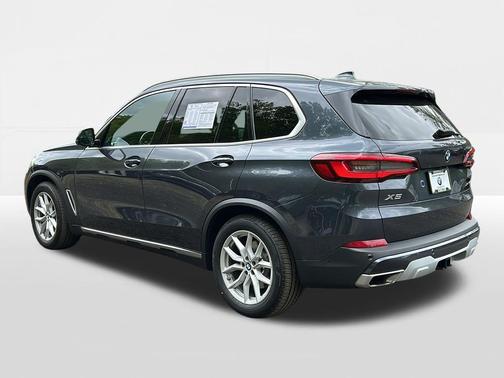 Arctic Gray Metallic 2021 BMW X5 xDrive40i
