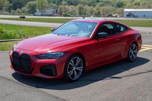 Aventurin Red Metallic 2023 BMW M440 i xDrive
