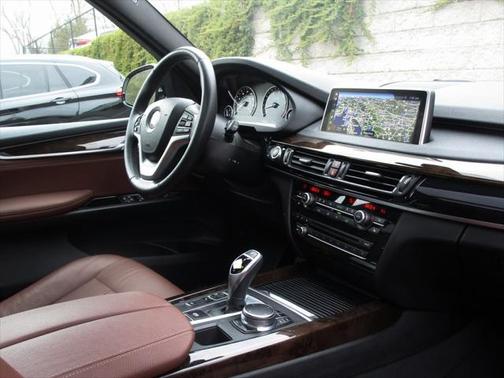 Alpine White 2018 BMW X5 xDrive35i