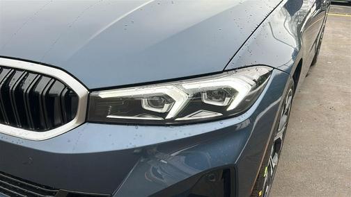 2026 BMW 330 xDrive NA