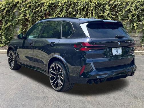 Carbon Black Metallic 2026 BMW X5 M Base