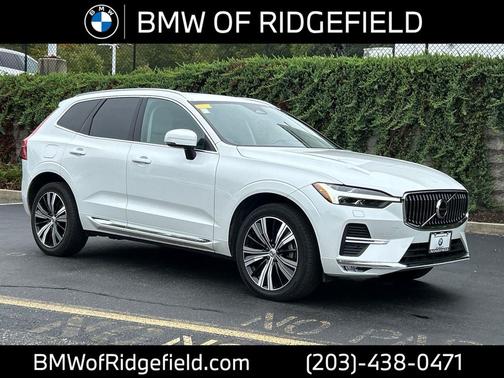 2022 Volvo XC60 B5 Inscription