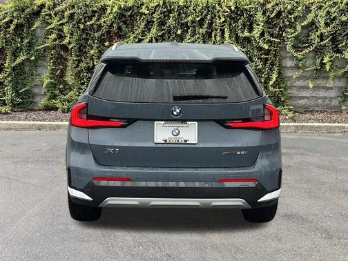 Storm Bay Metallic 2026 BMW X1 xDrive28i