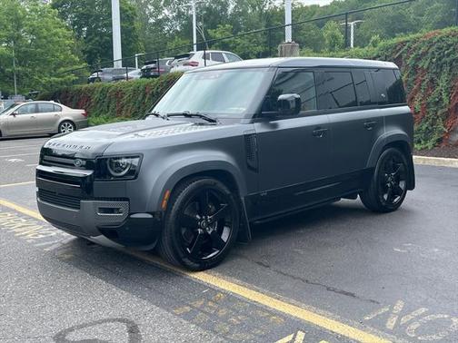 2023 Land Rover Defender 110 Carpathian Edition