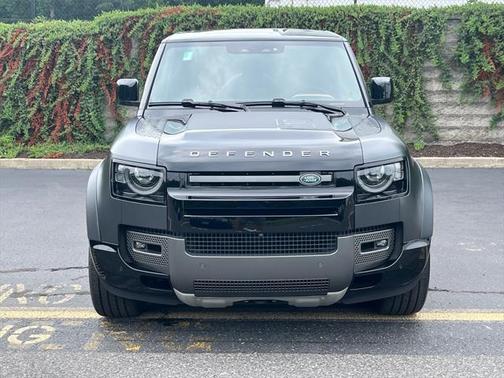 2023 Land Rover Defender 110 Carpathian Edition