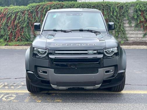 2023 Land Rover Defender 110 Carpathian Edition