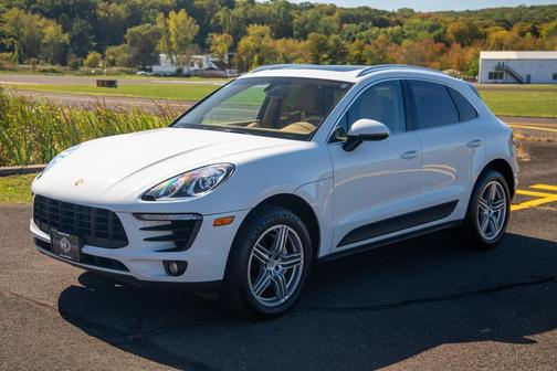 2016 Porsche Macan S