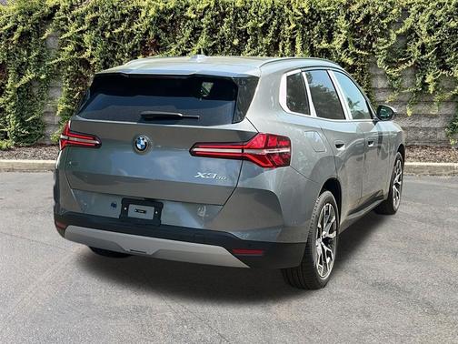 Skyscraper Grey Metallic 2026 BMW X3 30 xDrive