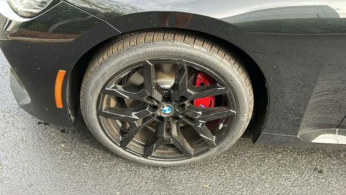 2025 BMW 230 i xDrive