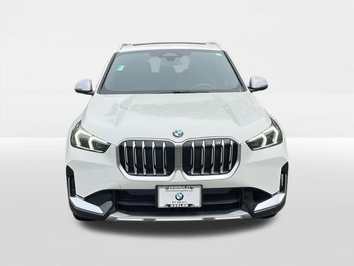 Alpine White 2023 BMW X1 xDrive28i