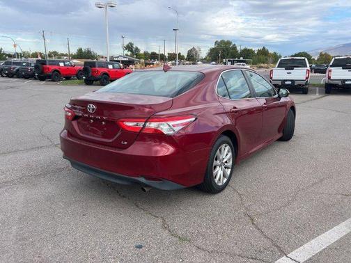 2020 Toyota Camry LE