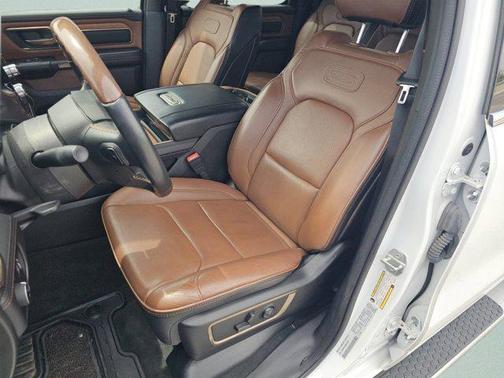 Bright White Clearcoat 2022 RAM 1500 Longhorn