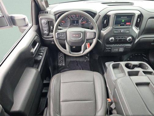 2023 GMC Sierra 2500 Pro