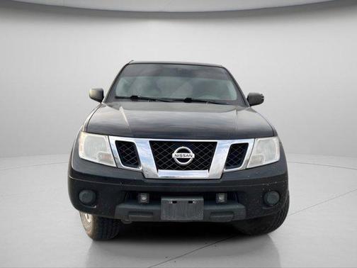 Magnetic Black Pearl 2019 Nissan Frontier SV