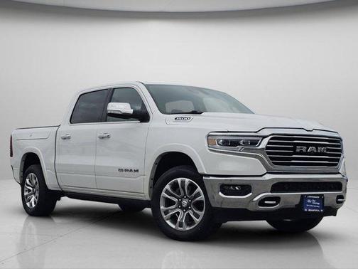Ivory White Tri-Coat Pearlcoat 2021 RAM 1500 Longhorn