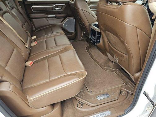 Ivory White Tri-Coat Pearlcoat 2021 RAM 1500 Longhorn