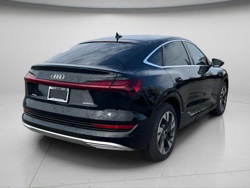 Black Metallic 2020 Audi e-tron Sportback Premium Plus