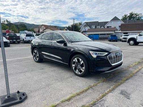 Black Metallic 2020 Audi e-tron Sportback Premium Plus