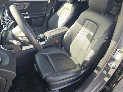 2023 Mercedes-Benz EQB 300 4MATIC