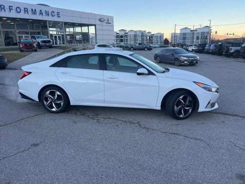 2023 Hyundai ELANTRA HEV Limited