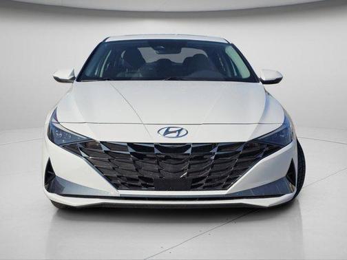 2023 Hyundai ELANTRA HEV Limited