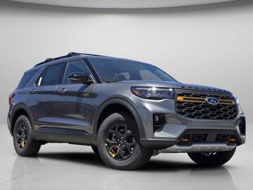 Carbonized Gray Metallic 2026 Ford Explorer Tremor