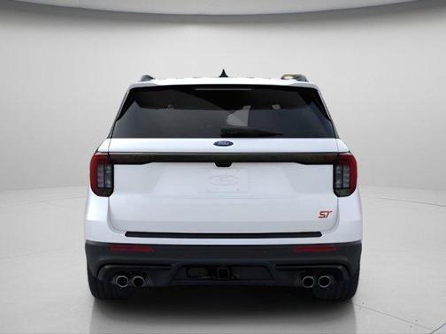 Star White Metallic Tri-Coat 2026 Ford Explorer ST