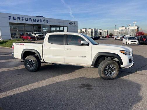 2023 Toyota Tacoma SR