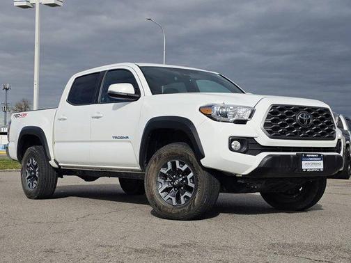 2023 Toyota Tacoma SR