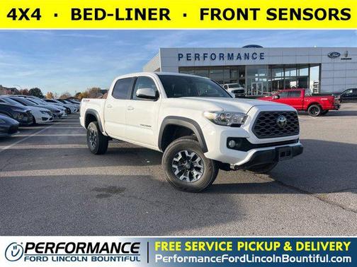 2023 Toyota Tacoma SR