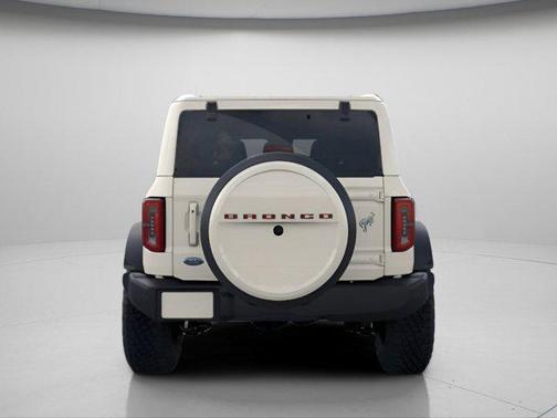Wimbledon White 2026 Ford Bronco Outer Banks