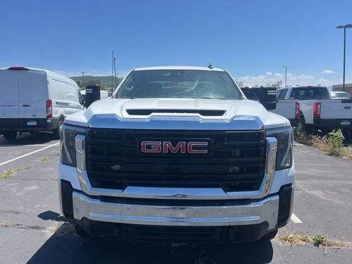 Summit White 2025 GMC Sierra 3500 Base