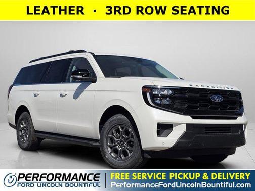 Star White Metallic Tri-Coat 2026 Ford Expedition Max Active 4x4
